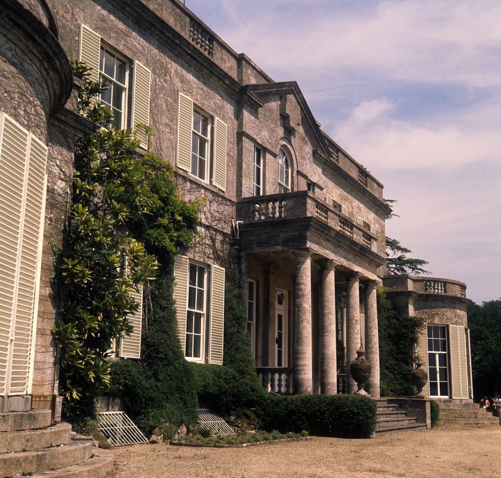 gatcombe park exterior 