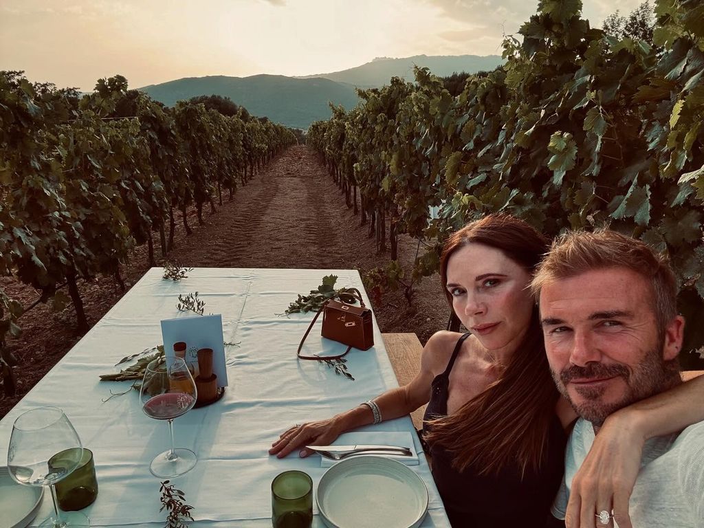 Foto de David y Victoria Becham con uva de uva