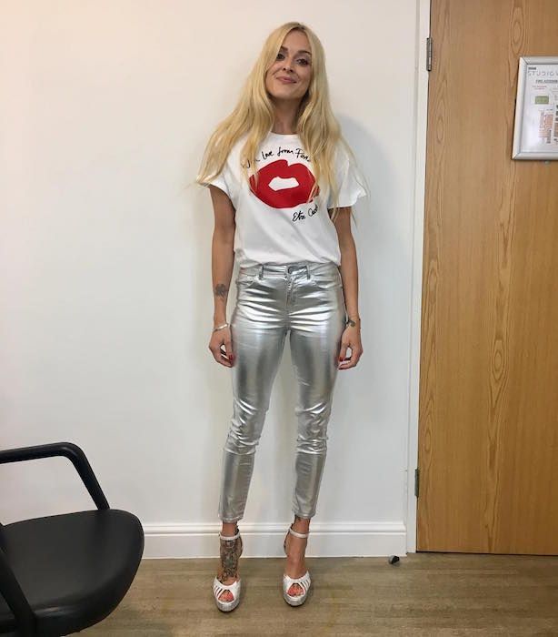 fearne outfit