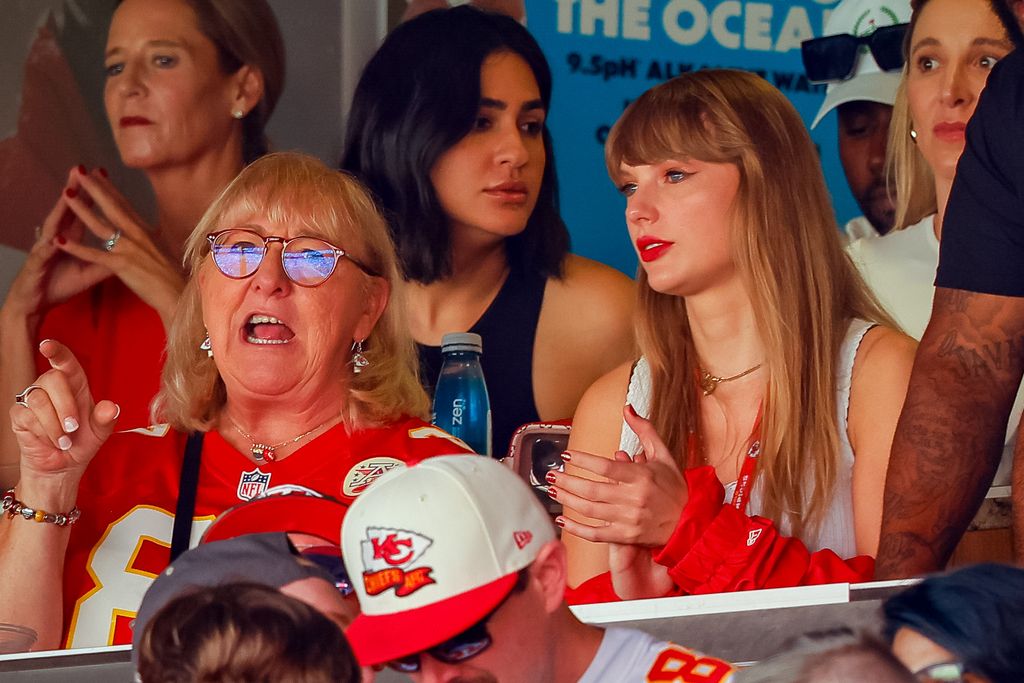 Taylor Swift watches a regular season game between the Kansas City Chiefs and the Chicago Bears with Donna Kelce