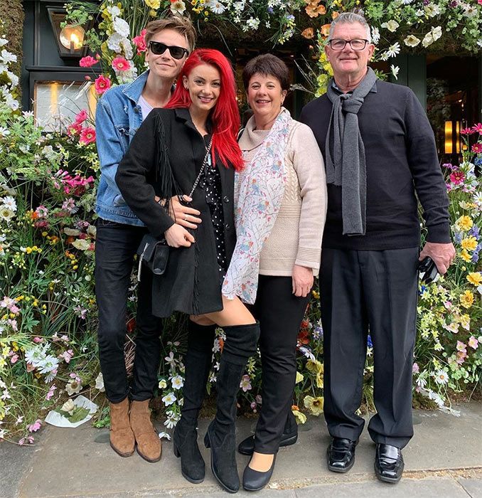 dianne buswell parents