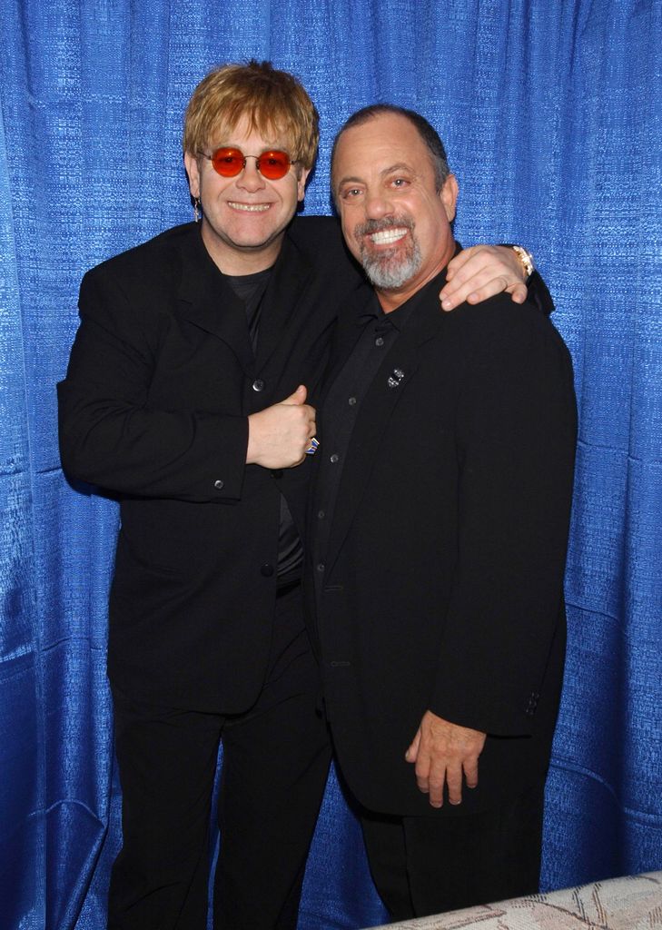 Elton John et Billy Joel en 2001 (photo de Kmazur / WireImage)