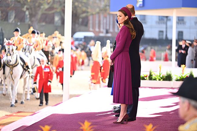 kate middleton burgundy outfit