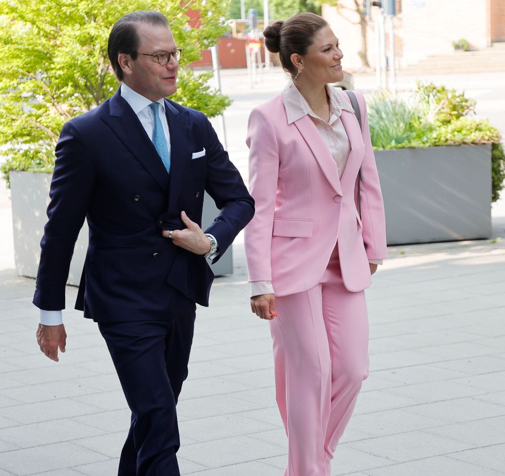 princess victoria of sweden in pink suitb 