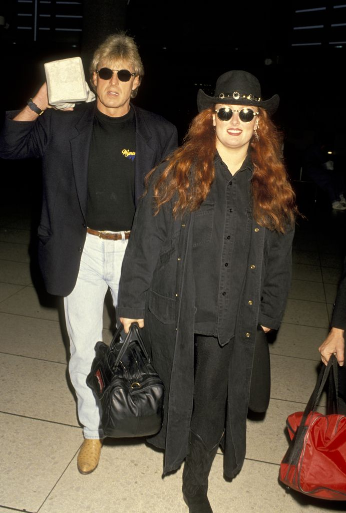 Wynonna Judd and Arch Kelley Sighting at Los Angeles International Airport - December 8, 1993