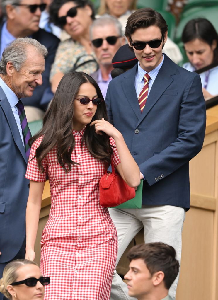 Olivia Rodrigo and Louis Partridge