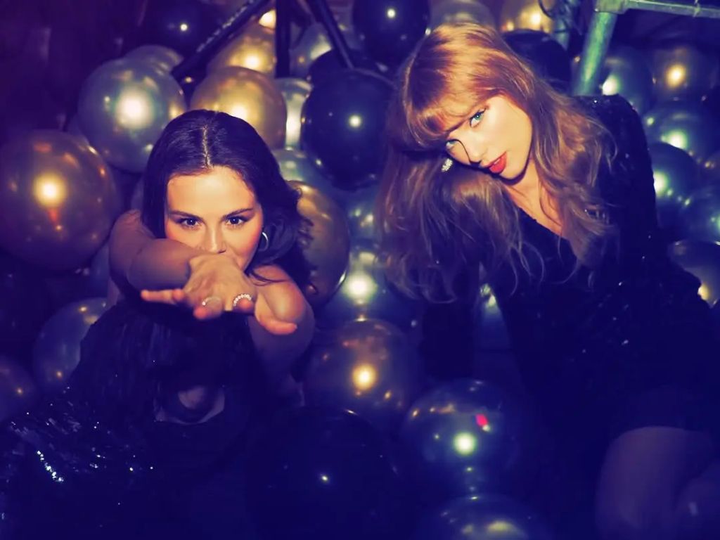 Taylor and Selena celebrate the star's 33rd birthday