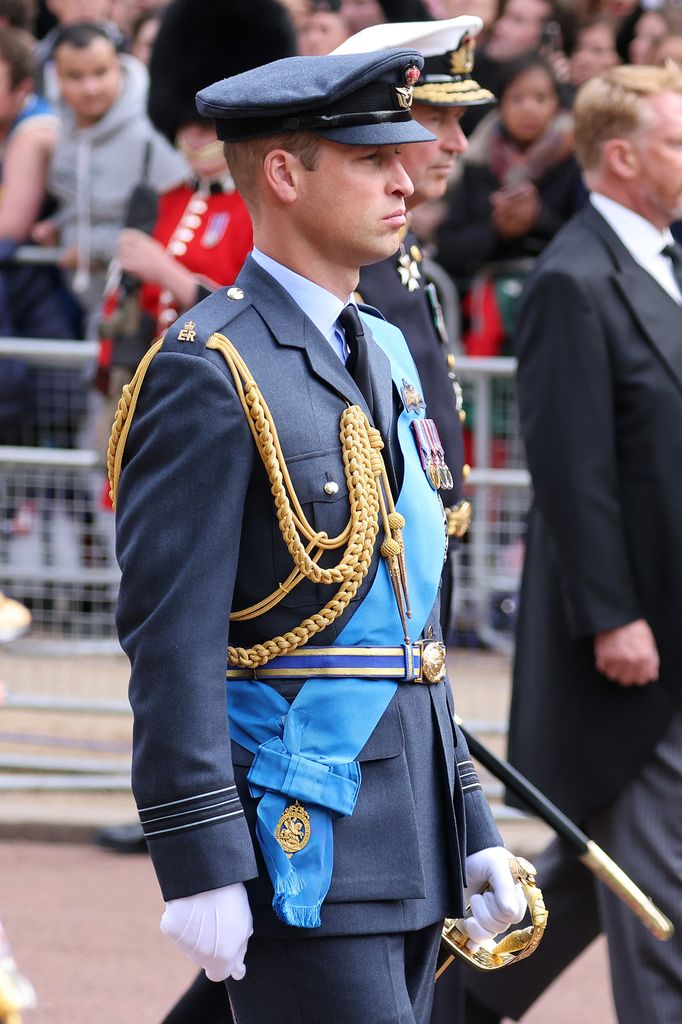 Príncipe William a los de la Sra. Elizabeth II