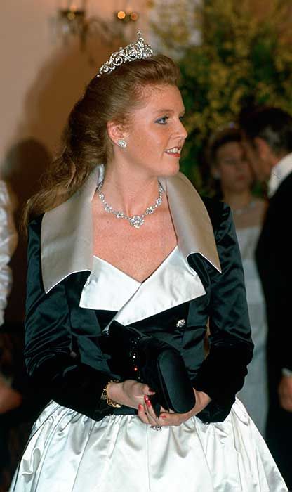 Næsten reparere skyde Sarah Ferguson wore wedding tiara five years after Prince Andrew divorce –  photos | HELLO!