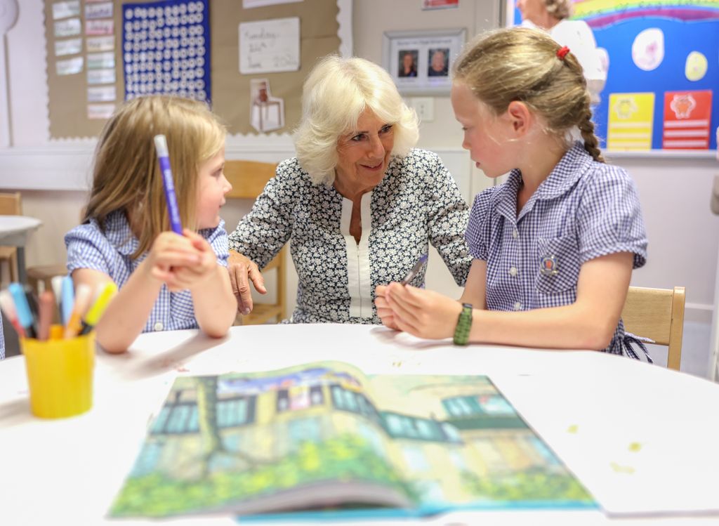 Queen Camilla reads to school kids 