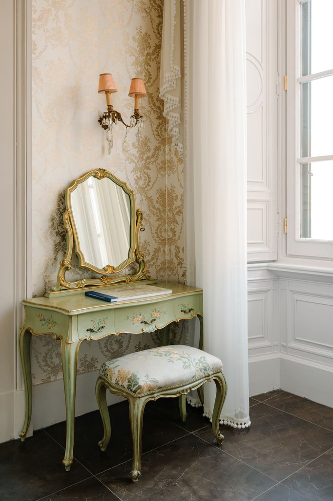 lake como bellagio interiors