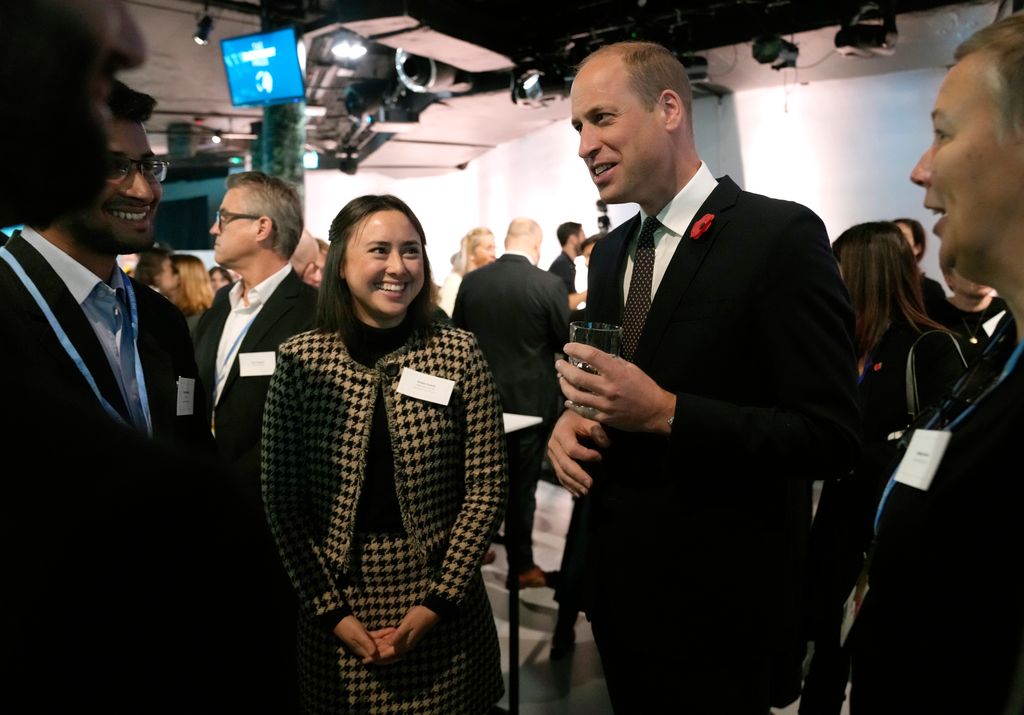Prince William with Earthshot prize winner for Fix our Climate Vaitea Cowan (2nd L) and other finalists and winners at the Glasgow Science Center in 2021