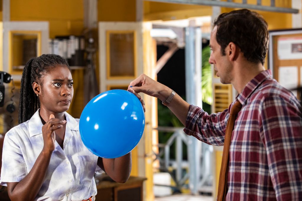 Shantol Jackson and Ralf Little as Naomi Thomas and DI Neville Parker in Death in Paradise