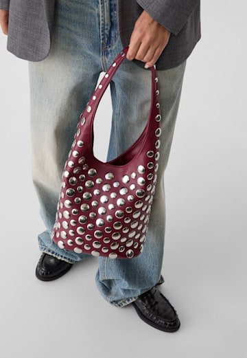 Studded shoulder bag from Stradivarius 