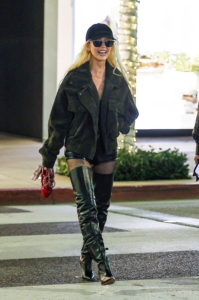 christina aguilera black outfit LA