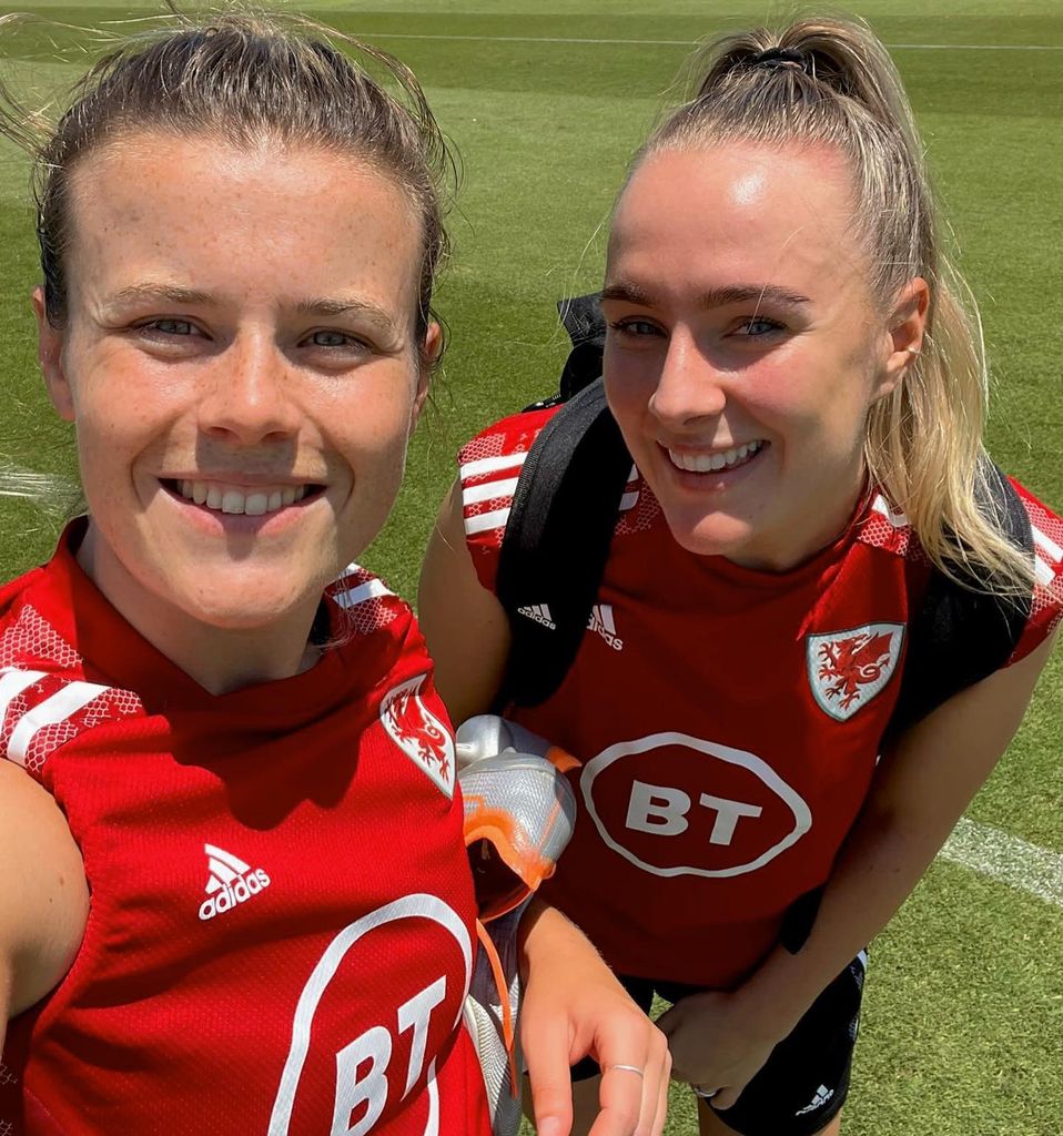 Josie pitch selfie with Hayley Ladd