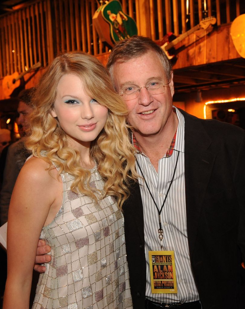 Taylor Swift and her Dad Scott K. Swift at the Taping of CMT "GIANTS" Honoring Alan Jackson at The Ryman Auditorium on October 30, 2008 in Nashville, Tennessee