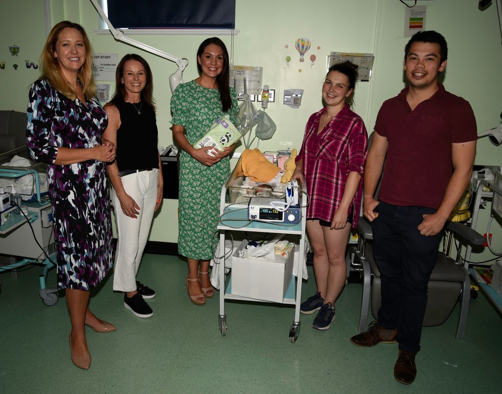 Laura met parents and staff at the NICU ward
