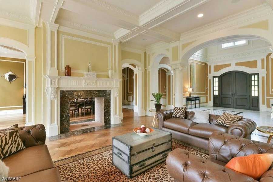 mary j blige house new jersey living room