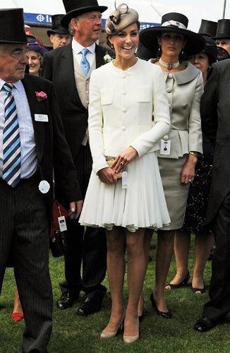 How to dress for formal occasions: Royal milliner Jane Taylor and ...