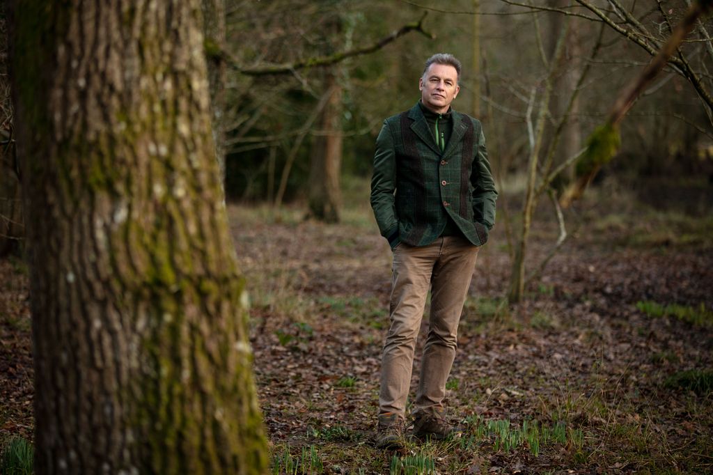 Chris' passion and enthusiasm as co-presenter
on the BBC’s Springwatch and Autumnwatch
have attracted millions of viewers