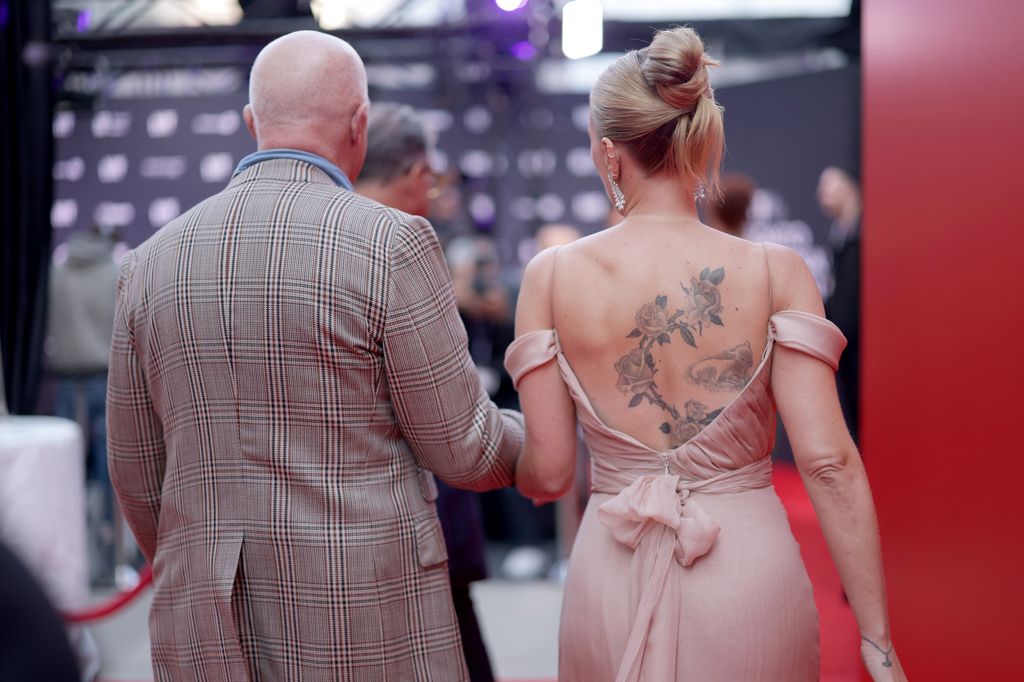 scarlett johansson tattoos