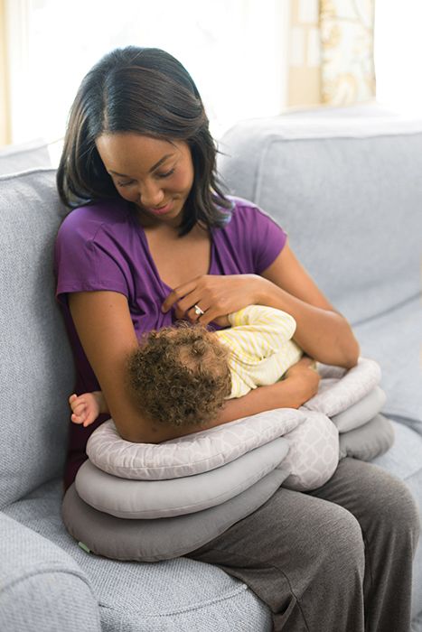 Infantino nursing pillow