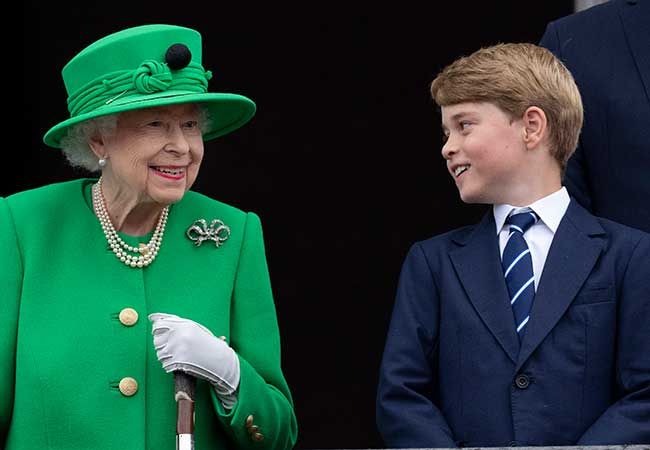 prince george with queen