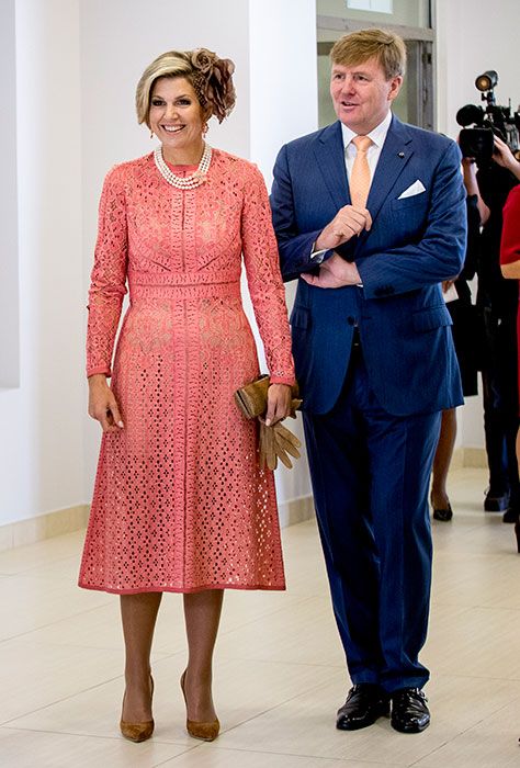 queen maxima wearing coral