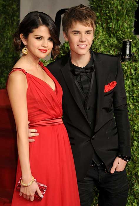Justin and Selena on a red carpet together