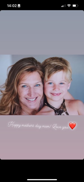 Steffi Graff looks stunning with her daughter