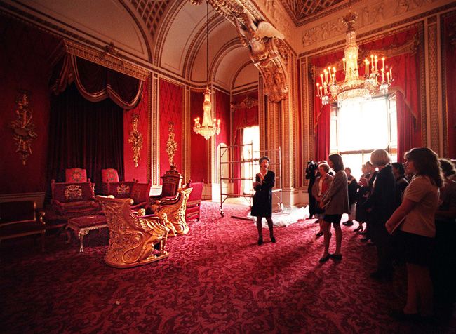 throne room buckingham palace