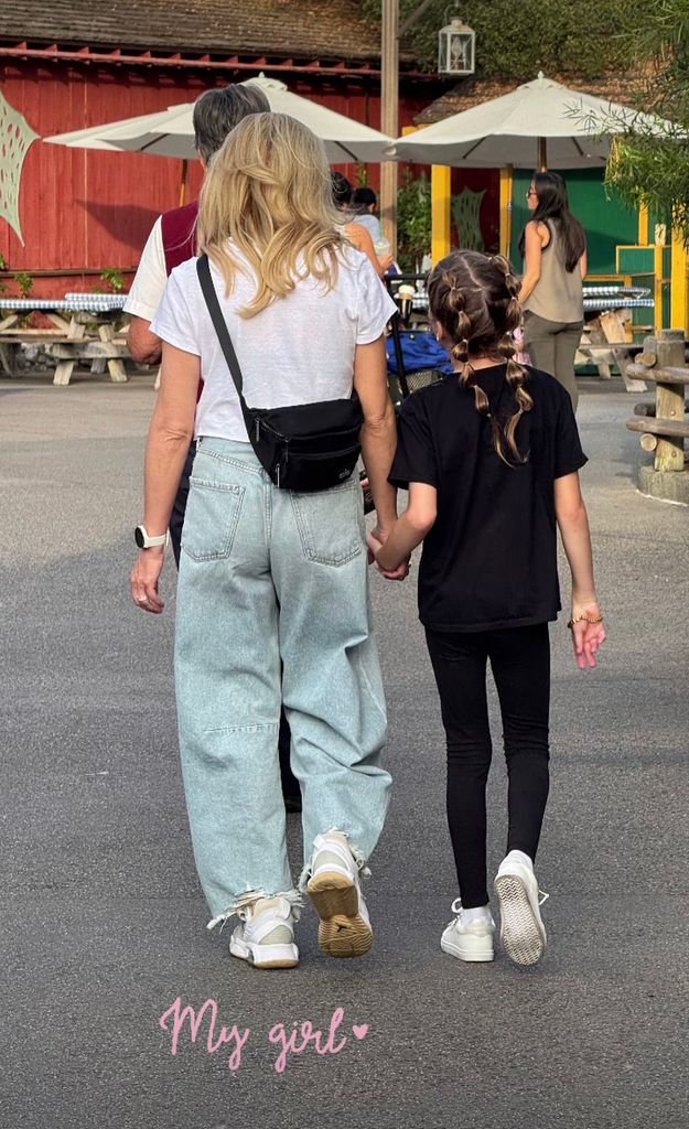 Sarah Michelle Gellar posted this photo to her 4.6 million followers and we spied the must-have accessory