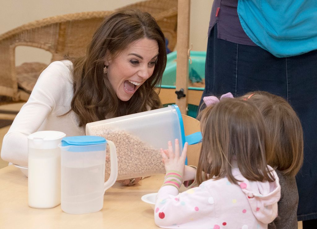princess kate pouring out cereal 