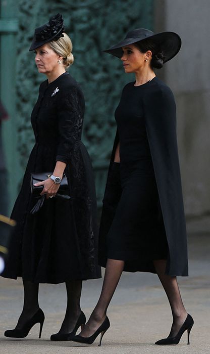 3 times Meghan Markle paid tribute to Queen at funeral we bet you ...