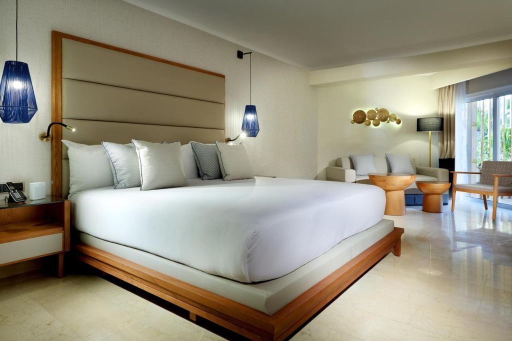 grand palladium hotel rooms