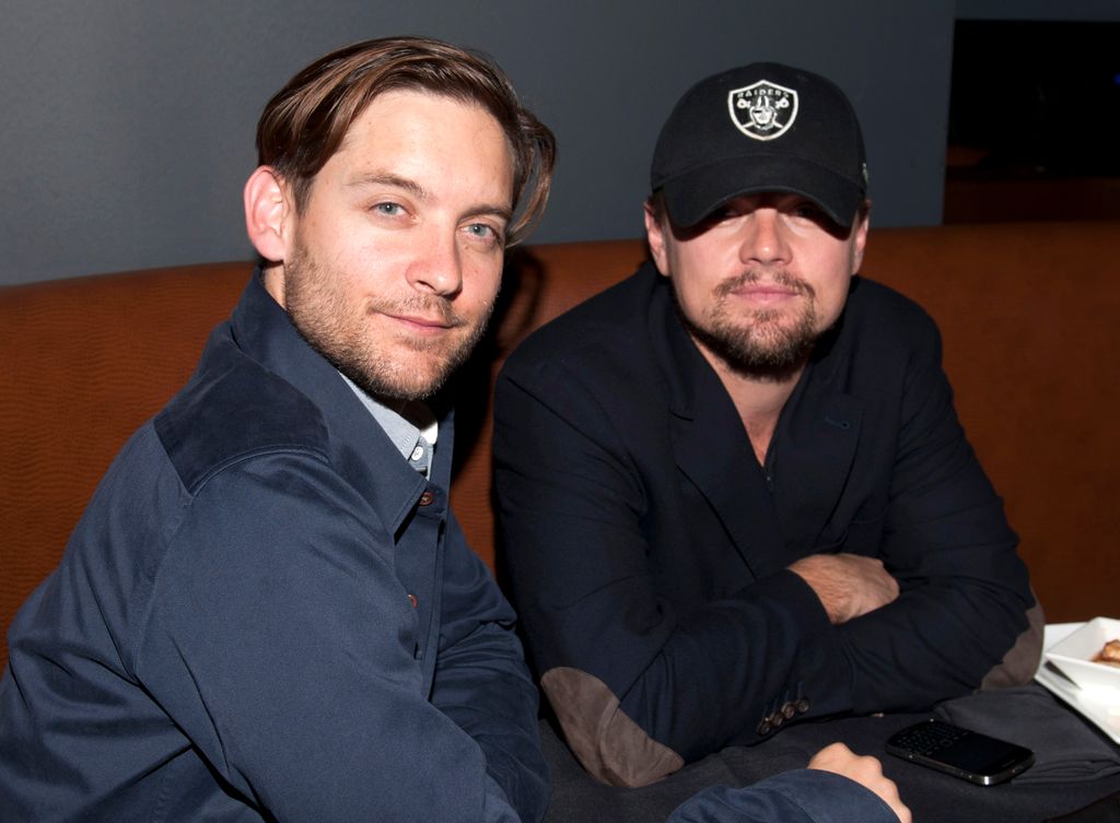 Tobey Maguire et Leonardo DiCaprio assistent à la soirée de lancement de Mobli 2.0 à Kenichi le 10 mars 2012