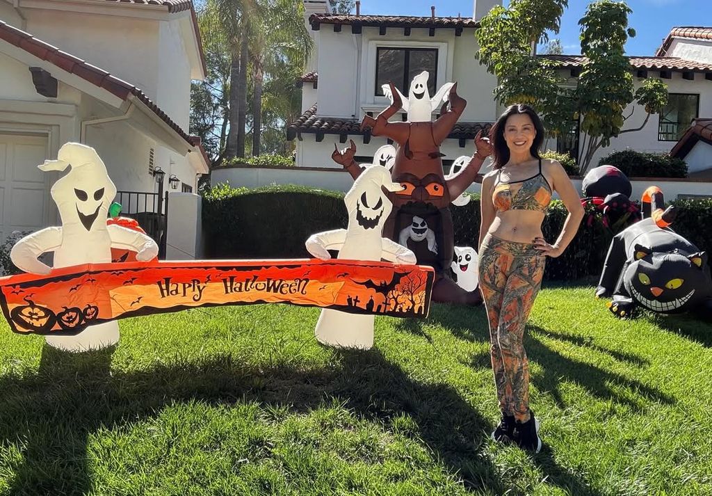 Ming-Na Wen showed off her flat abs