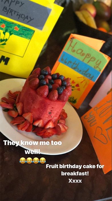Victoria Beckham fruit birthday cake
