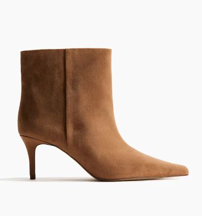 Sepatu suede H&M