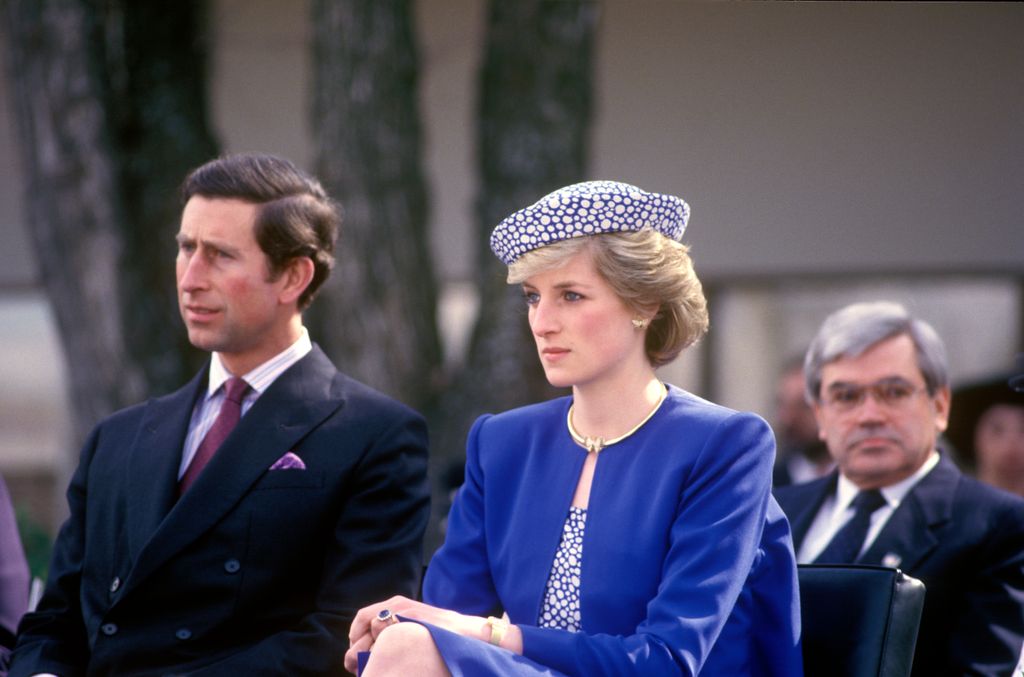 Diana and charles sitting in 1986