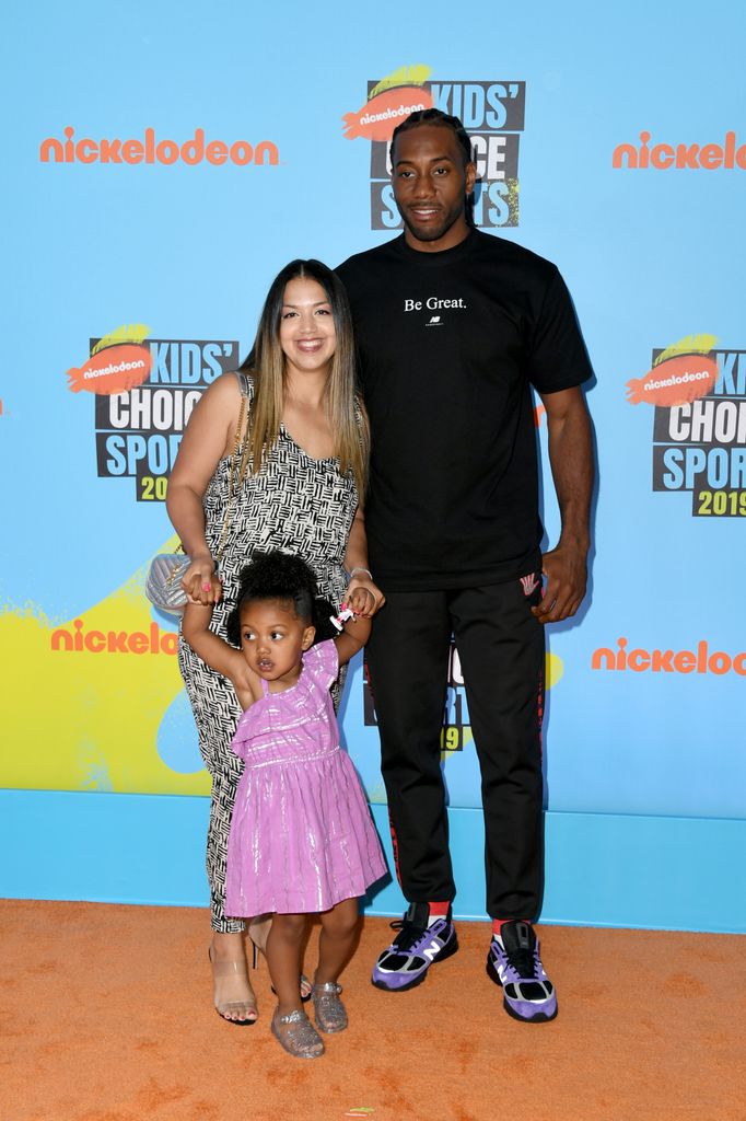 Kawhi Leonard Kishele Shipley, and their daughter Kaliyah at the Nickelodeon Kids' Choice Sports