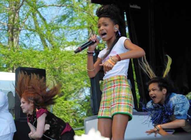 willow smith on stage