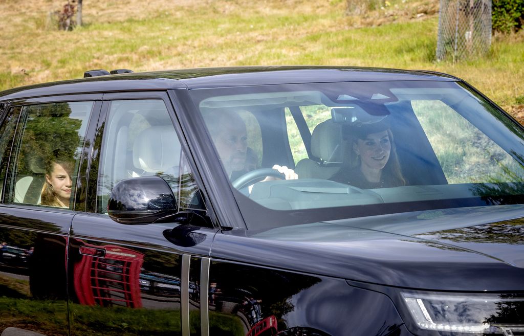 william and kate in black car