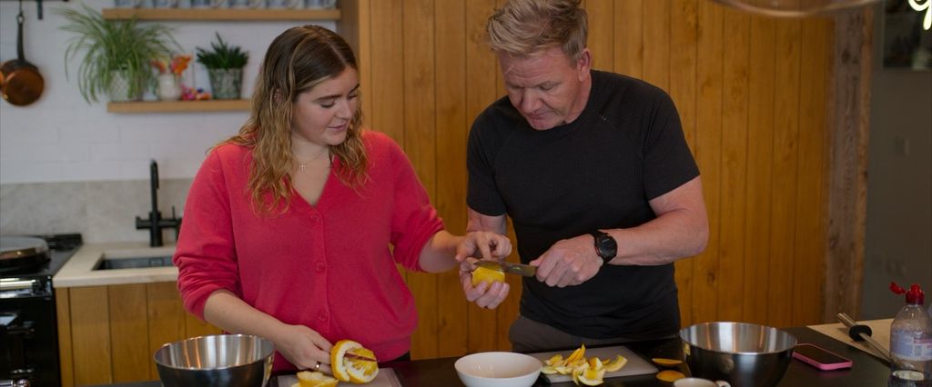 Gordon cooking with his daughter Tilly