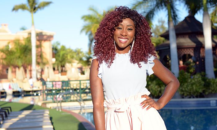 scarlette douglas place in the sun