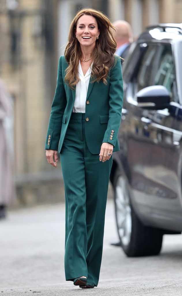 Kate Middleton's style: the colours she rarely wears on royal outings ...