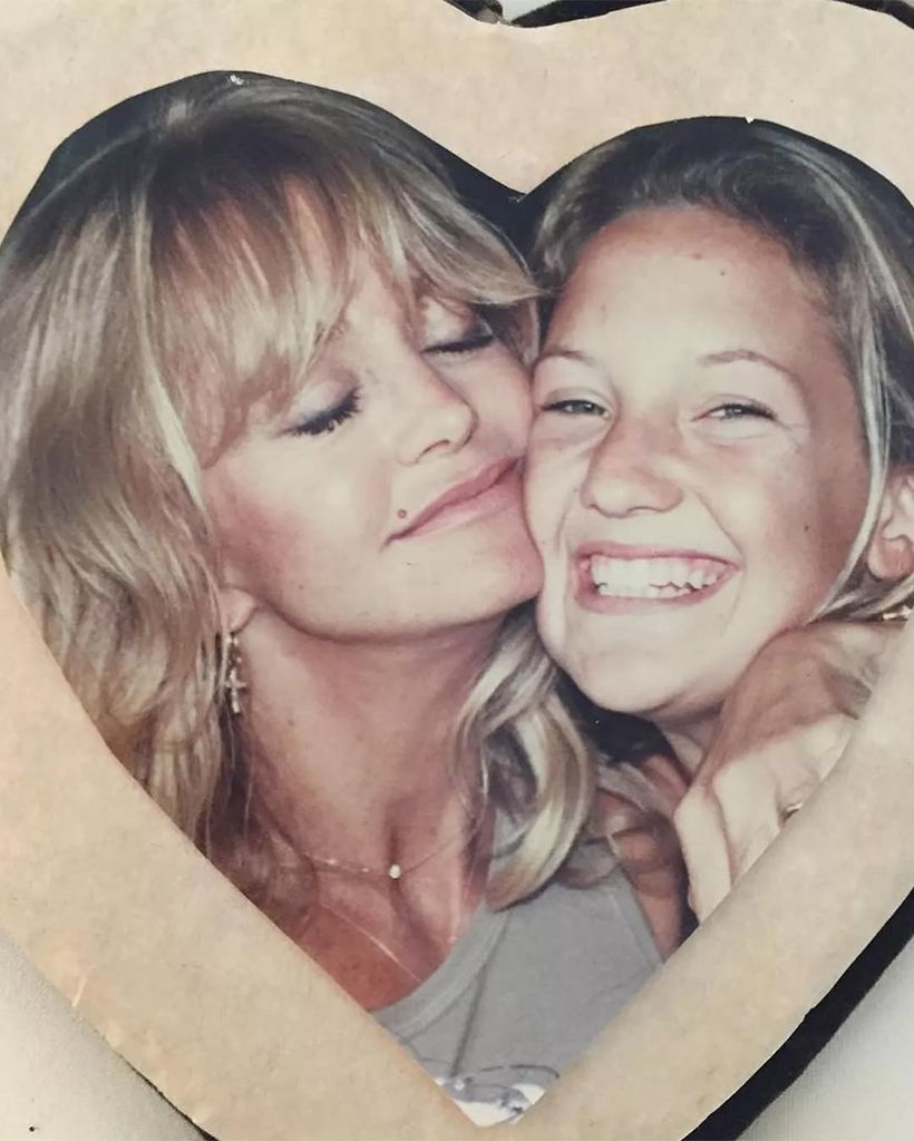 Kate Hudson and Goldie Hawn posing