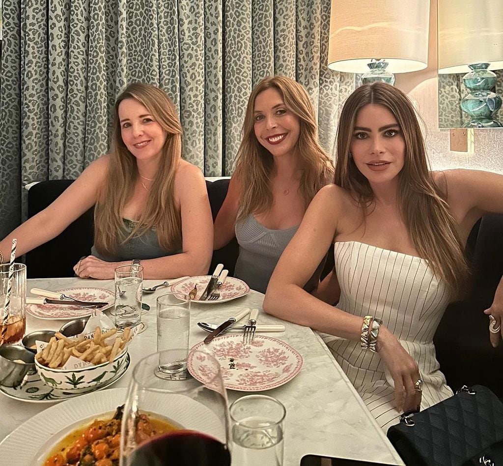 Sofia Vergara and two friends enjoyed a meal to remember at Dante