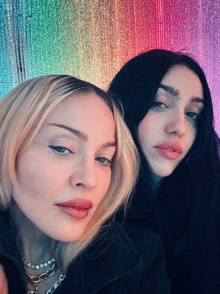 madonna lourdes leon selfie